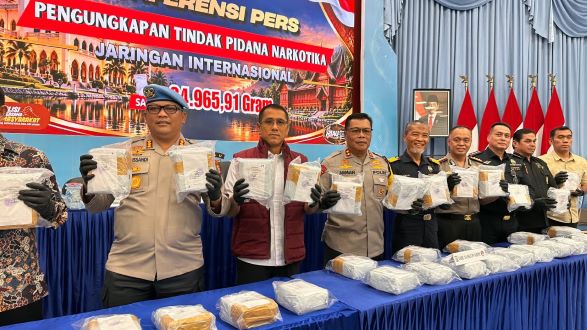 Sita 35 Kg Sabu Jaringan Malaysia Polda Riau Tangkap Lima Tersangka